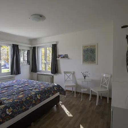 Bed & Breakfast Spring Flums